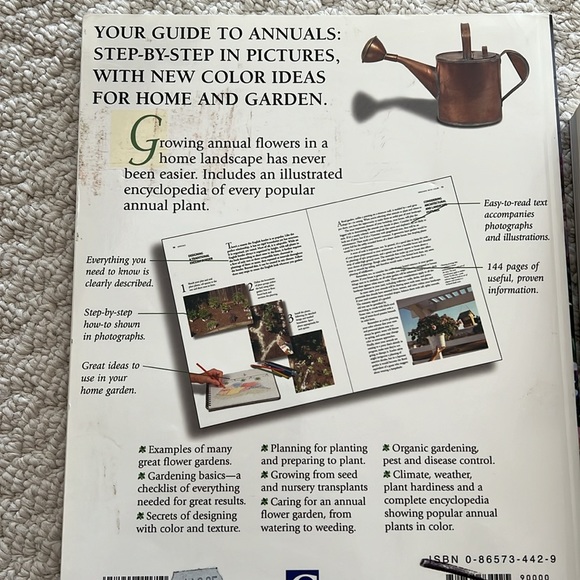Set of 2 Gardening coffee table books - Picture 3 of 7